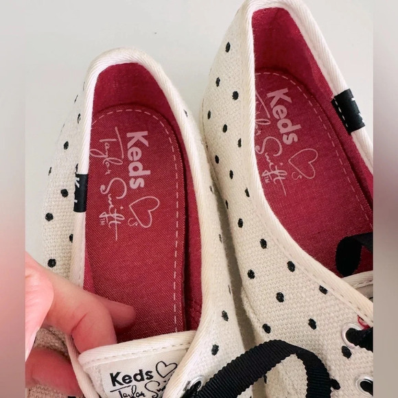 ❤️Taylor Swift KEDS off white black polka dot ribbon lace shoes sneakers 7 heart - Picture 3 of 7